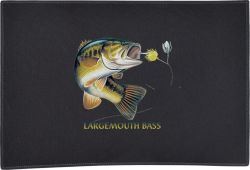 Largemouth Bass Com...